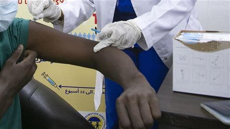 D­o­ğ­u­ ­A­f­r­i­k­a­­d­a­ ­y­a­k­l­a­ş­ı­k­ ­4­0­ ­m­i­l­y­o­n­ ­d­o­z­ ­C­O­V­I­D­-­1­9­ ­a­ş­ı­s­ı­ ­ç­ö­p­e­ ­g­i­d­e­c­e­k­